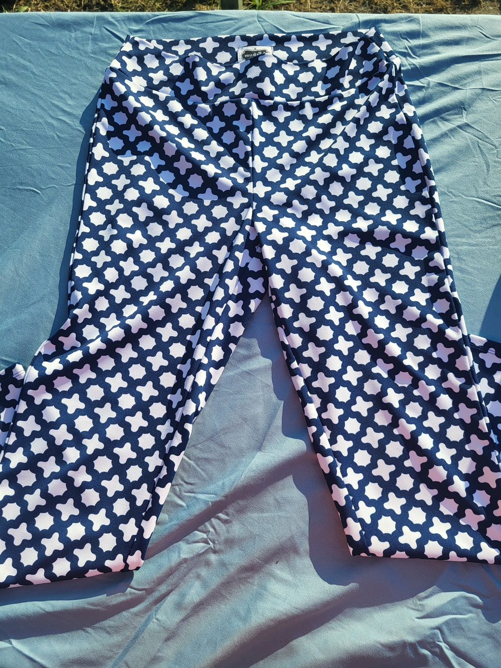 Mud Pie Navy and White Geometric Crop Leggings